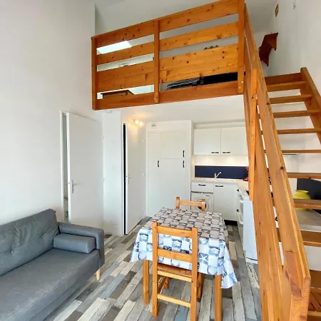 Appartement Cosy 4 Pers. Avec Loggia 100m De La - 1ère Ligne, Parking Inclus, - Fr-1-231-283 *
