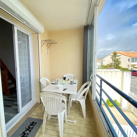 Cosy 4 Pers. Avec Loggia 100m De La - 1ère Ligne, Parking Inclus, - Fr-1-231-283 Appartement